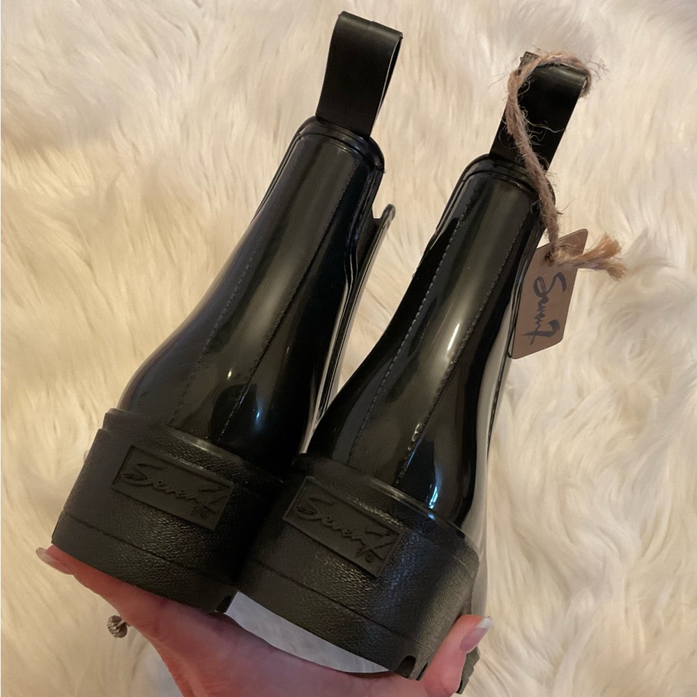 Seven7 Rain Boots Booties - NWT - Size 11 - Picture 6 of 11